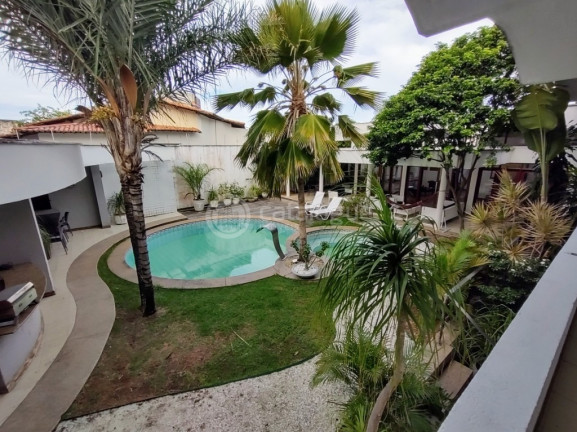 Imagem Casa com 5 Quartos à Venda, 900 m² em Candelária - Natal