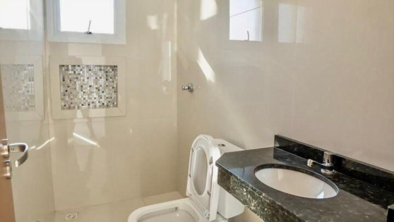 Imagem Apartamento com 3 Quartos à Venda, 88 m² em Vila Paraiso - Matinhos