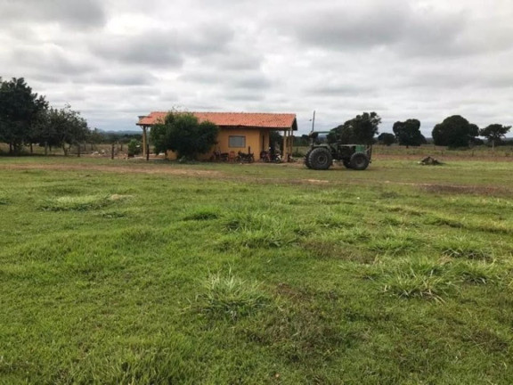 Imagem Fazenda à Venda, 26.270.000 m² em Zona Rural - Cáceres Imagem Fazenda à Venda, 26.270.000 m² em Zona Rural - Cáceres