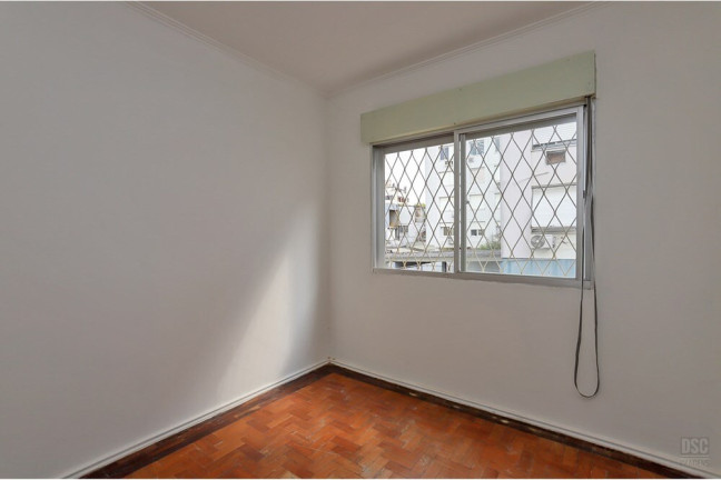 Imagem Imóvel com 2 Quartos à Venda, em Menino Deus - Porto Alegre Imagem Imóvel com 2 Quartos à Venda, em Menino Deus - Porto Alegre