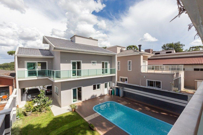 Imagem Casa com 3 Quartos à Venda, 450 m² em Santa Felicidade - Curitiba Imagem Casa com 3 Quartos à Venda, 450 m² em Santa Felicidade - Curitiba
