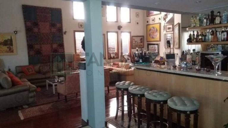Imagem Casa com 4 Quartos à Venda, 520 m² em Jardim Paulistano - São Paulo Imagem Casa com 4 Quartos à Venda, 520 m² em Jardim Paulistano - São Paulo