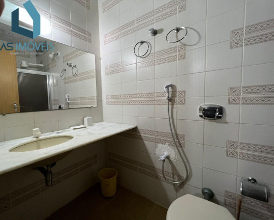 Imagem Apartamento com 3 Quartos à Venda, 110 m² em Algodoal - Cabo Frio
