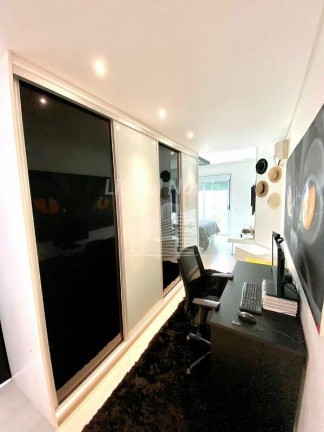 Imagem Apartamento com 3 Quartos à Venda, 158 m² em Centro - Balneário Camboriú