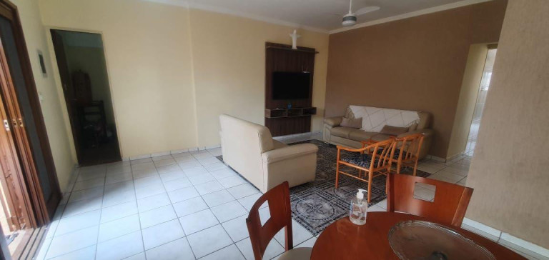 Imagem Casa com 3 Quartos à Venda, 300 m² em Flórida - Praia Grande Imagem Casa com 3 Quartos à Venda, 300 m² em Flórida - Praia Grande