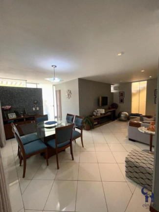 Imagem Casa com 4 Quartos à Venda, 220 m² em Piatã - Salvador