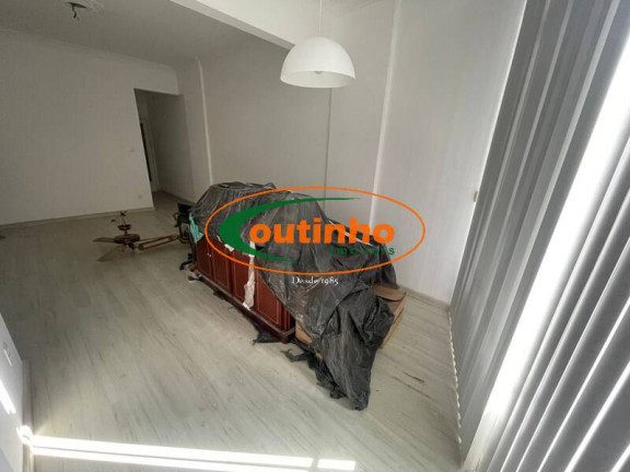 Imagem Apartamento com 3 Quartos à Venda, 110 m² em Tijuca - Rio De Janeiro Imagem Apartamento com 3 Quartos à Venda, 110 m² em Tijuca - Rio De Janeiro