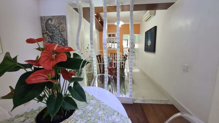 Imagem Apartamento com 3 Quartos à Venda, 136 m² em Pompéia - Santos Imagem Apartamento com 3 Quartos à Venda, 136 m² em Pompéia - Santos