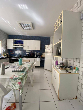 Imagem Casa com 4 Quartos à Venda, 500 m² em Jóquei - Teresina