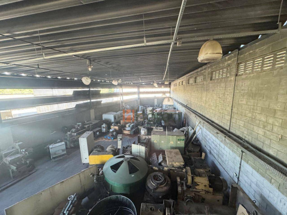 Imagem Galpão à Venda ou Locação, 937 m² em Iporanga - Sorocaba Imagem Galpão à Venda ou Locação, 937 m² em Iporanga - Sorocaba
