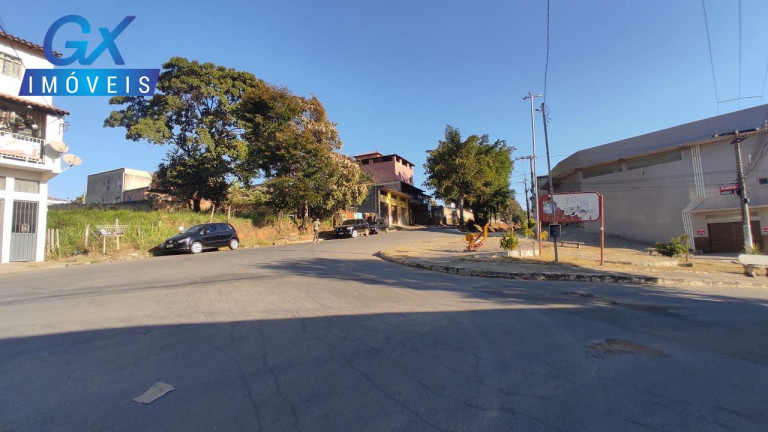 Imagem Terreno à Venda, 1.440 m² em Novo Retiro - Esmeraldas Imagem Terreno à Venda, 1.440 m² em Novo Retiro - Esmeraldas