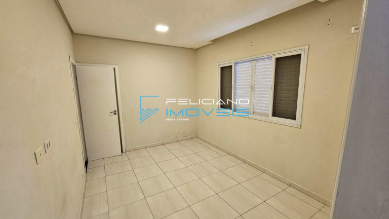 Imagem Casa com 3 Quartos à Venda, 141 m² em Canto Do Forte - Praia Grande