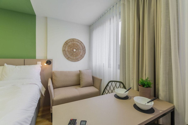 Imagem Apartamento com 1 Quarto para Alugar, 17 m² em Prado Velho - Curitiba