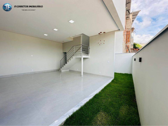 Imagem Casa com 3 Quartos à Venda, 240 m² em Ideal - Ipatinga