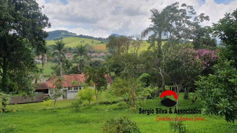Imagem Chácara com 3 Quartos à Venda, 4 m² em Campos Do Jordão Imagem Chácara com 3 Quartos à Venda, 4 m² em Campos Do Jordão