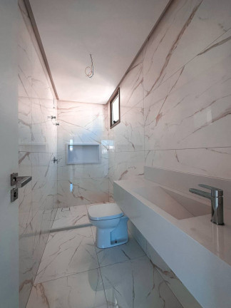Imagem Casa com 4 Quartos à Venda, 252 m² em Papagaio - Feira De Santana