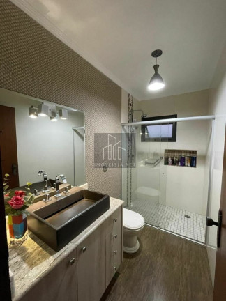 Imagem Casa com 6 Quartos à Venda, 354 m² em Alphaville - Santana De Parnaíba Imagem Casa com 6 Quartos à Venda, 354 m² em Alphaville - Santana De Parnaíba