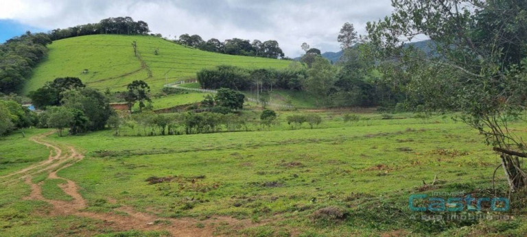 Imagem Imóvel à Venda, 82 m² em Cochos - Gonçalves Imagem Imóvel à Venda, 82 m² em Cochos - Gonçalves