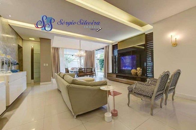 Imagem Casa com 3 Quartos à Venda, 316 m² em Centro - Eusébio Imagem Casa com 3 Quartos à Venda, 316 m² em Centro - Eusébio