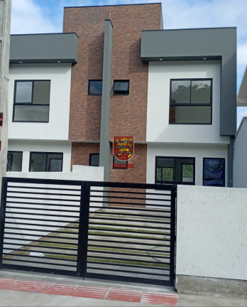 Sobrado com 3 Quartos à Venda, 125 m² em Jardim Botanico - São José
