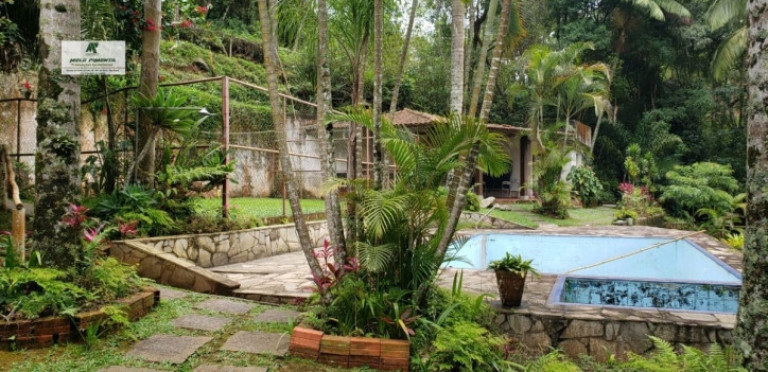 Imagem Chácara com 3 Quartos à Venda, 6.000 m² em Sorocamirim - São Roque