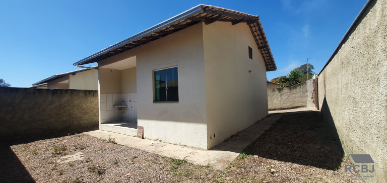 Imagem Casa com 2 Quartos à Venda, 126 m² em Cidade Jardim - Esmeraldas