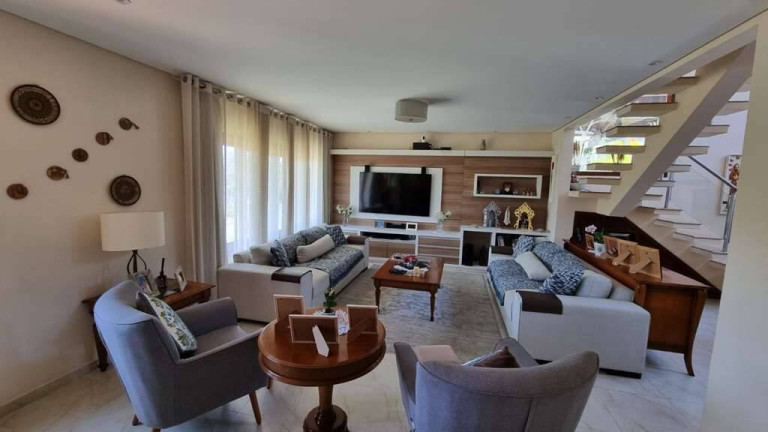 Imagem Casa com 4 Quartos à Venda, 380 m² em Jardim Indaiá - Embu Das Artes