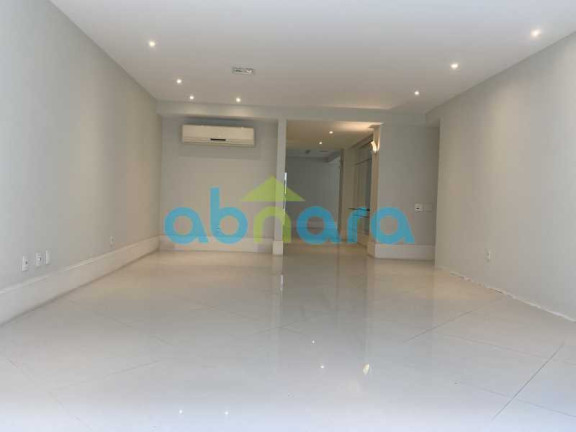 Imagem Apartamento com 3 Quartos à Venda, 210 m² em Copacabana - Rio De Janeiro