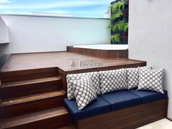 Imagem Sobrado com 3 Quartos à Venda, 210 m² em Centro - Balneário Camboriú