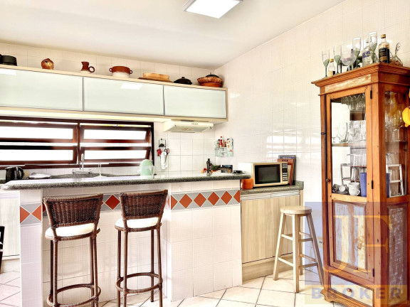 Imagem Casa com 3 Quartos à Venda, 300 m² em Canasvieiras - Florianópolis Imagem Casa com 3 Quartos à Venda, 300 m² em Canasvieiras - Florianópolis