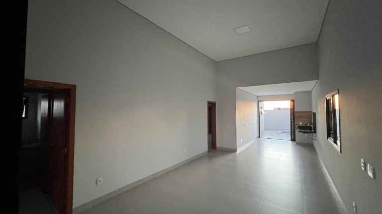 Imagem Casa com 3 Quartos à Venda, 250 m² em Condomínio Primor Das Torres - Cuiabá