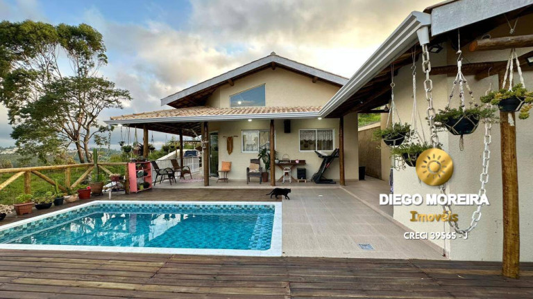 Casa com 3 Quartos à Venda, 450 m² em Terra Preta - Mairiporã
