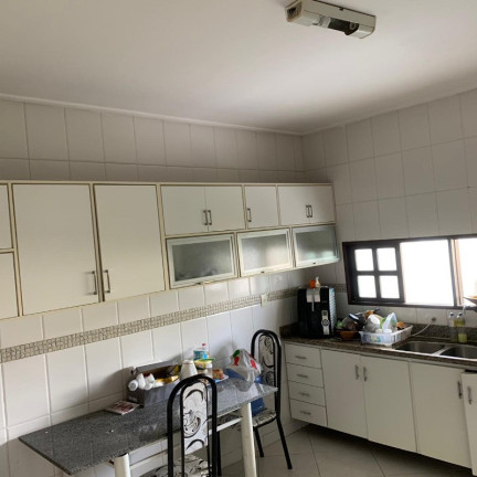 Imagem Casa com 4 Quartos para Alugar, 300 m² em Cidade Nova - Feira De Santana Imagem Casa com 4 Quartos para Alugar, 300 m² em Cidade Nova - Feira De Santana