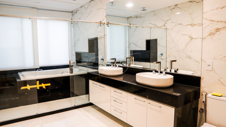 Imagem Casa com 4 Quartos à Venda, 700 m² em Boulevard Lagoa - Serra Imagem Casa com 4 Quartos à Venda, 700 m² em Boulevard Lagoa - Serra