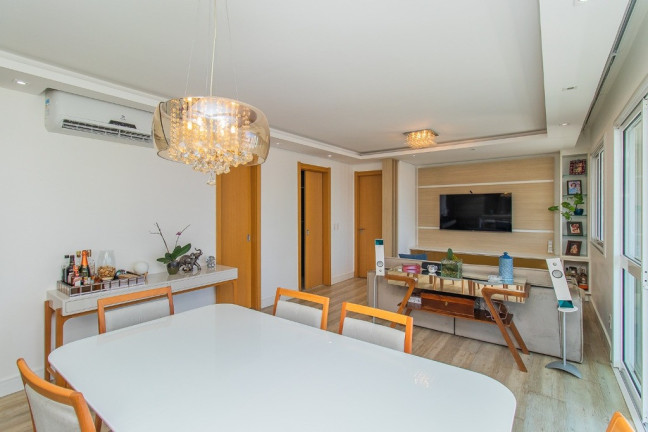 Imagem Apartamento com 3 Quartos à Venda, 125 m² em Jardim Europa - Porto Alegre