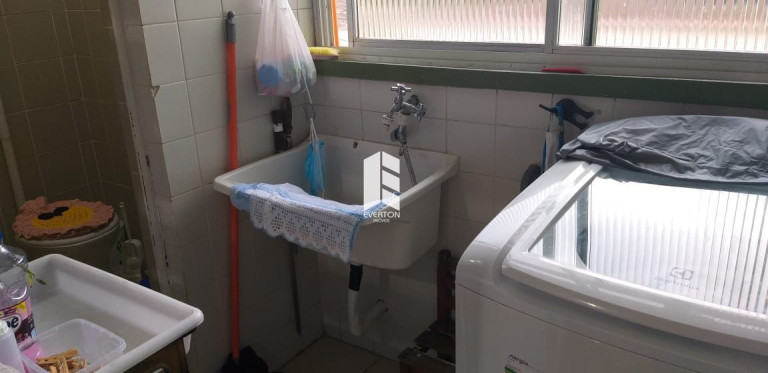 Imagem Apartamento com 3 Quartos à Venda, 72 m² em Nonoai - Santa Maria
