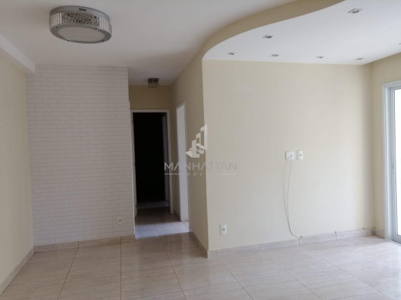 Imagem Imóvel com 2 Quartos à Venda, 67 m² em Centro - Campinas