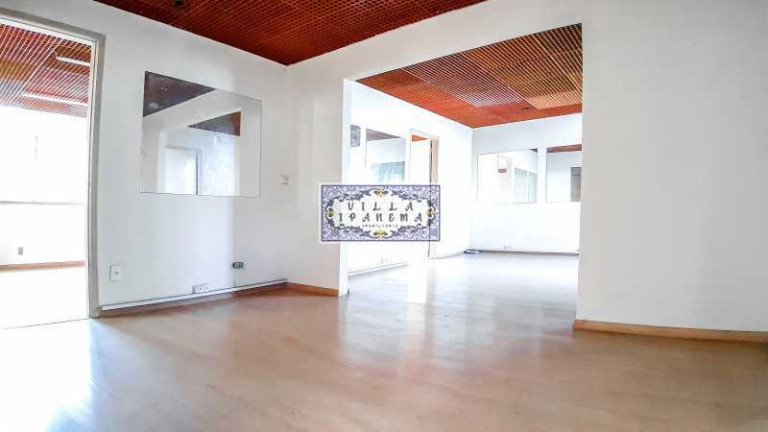 Imagem Edifício Residencial com 3 Quartos à Venda, 275 m² em São Cristóvão - Rio De Janeiro Imagem Edifício Residencial com 3 Quartos à Venda, 275 m² em São Cristóvão - Rio De Janeiro