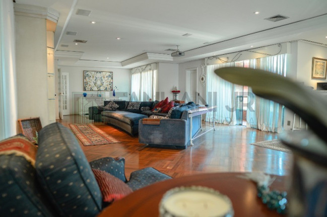 Imóvel com 4 Quartos à Venda, 770 m² em Jardim Paulista - São Paulo
