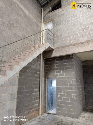 Imagem Galpão para Alugar, 570 m² em Bananeiras (iguabinha) - Araruama