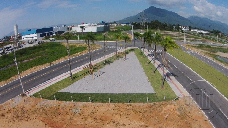 Imagem Terreno à Venda, 765 m² em Barra Do Aririú - Palhoça Imagem Terreno à Venda, 765 m² em Barra Do Aririú - Palhoça