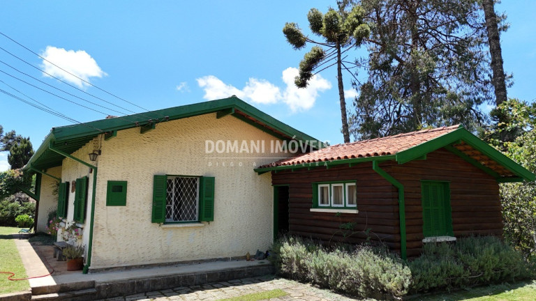 Imagem Casa com 4 Quartos à Venda, 165 m² em Região De Capivari - Campos Do Jordão Imagem Casa com 4 Quartos à Venda, 165 m² em Região De Capivari - Campos Do Jordão