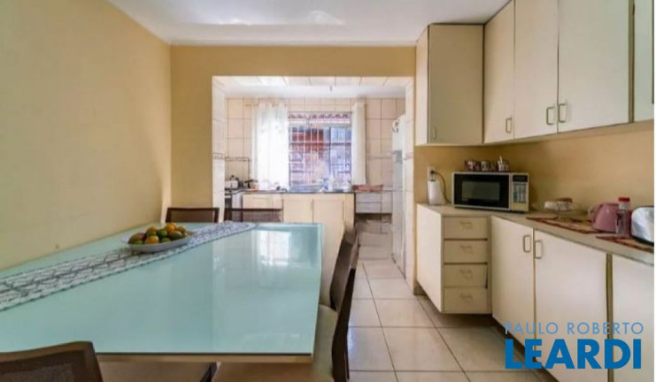 Imagem Sobrado com 2 Quartos à Venda, 170 m² em Jardim Stella - Santo André Imagem Sobrado com 2 Quartos à Venda, 170 m² em Jardim Stella - Santo André