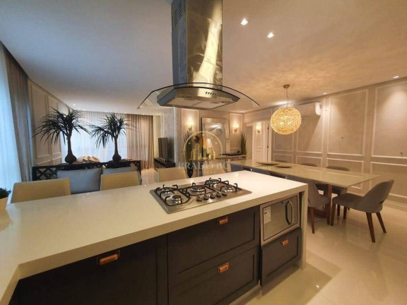 Imagem Apartamento com 3 Quartos à Venda, 10 m² em Centro - Balneário Camboriú