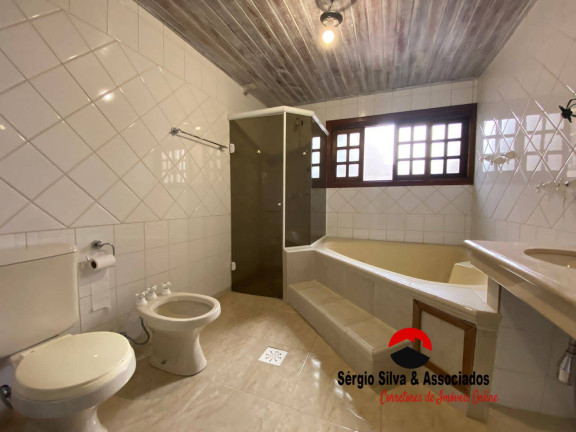 Imagem Apartamento com 3 Quartos à Venda, em Vila Abernéssia - Campos Do Jordão Imagem Apartamento com 3 Quartos à Venda, em Vila Abernéssia - Campos Do Jordão