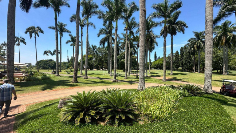 Imagem Casa com 4 Quartos à Venda, 400 m² em Lago Azul Condomínio E Golfe Clube - Araçoiaba Da Serra Imagem Casa com 4 Quartos à Venda, 400 m² em Lago Azul Condomínio E Golfe Clube - Araçoiaba Da Serra
