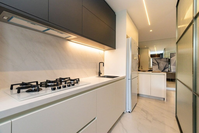 Imagem Apartamento com 2 Quartos à Venda, 74 m² em Campo Comprido - Curitiba
