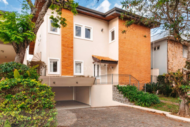 Imagem Casa com 5 Quartos à Venda, 400 m² em Alphaville - Santana De Parnaíba Imagem Casa com 5 Quartos à Venda, 400 m² em Alphaville - Santana De Parnaíba