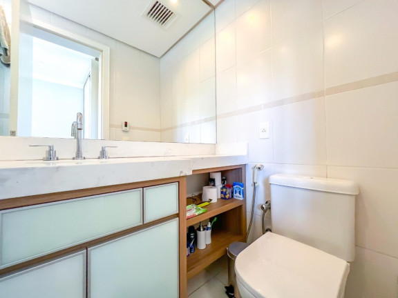 Imagem Apartamento com 3 Quartos à Venda, 136 m² em Rio Branco - Porto Alegre