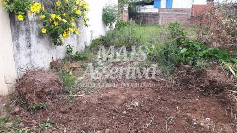 Terreno à Venda, 300 m² em Santos Dumont - São Leopoldo